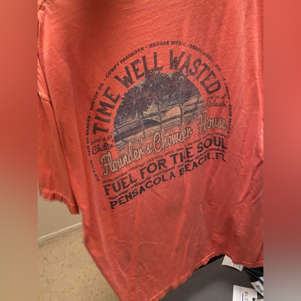 Size L tshirt